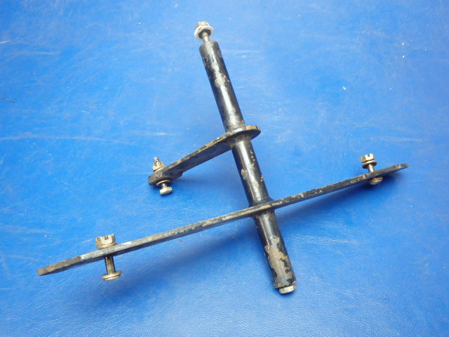 37290-01 Piper - Bellcrank-Right Hand Aileron