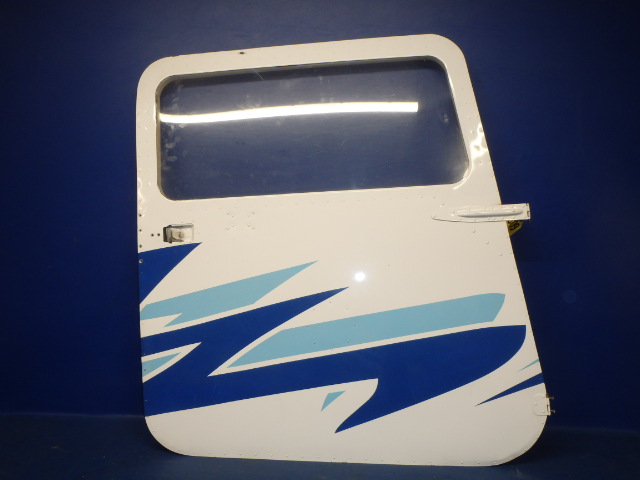 0511460-2 Cessna - Structure-RH Cabin Door(Less Latch &amp; Lock)