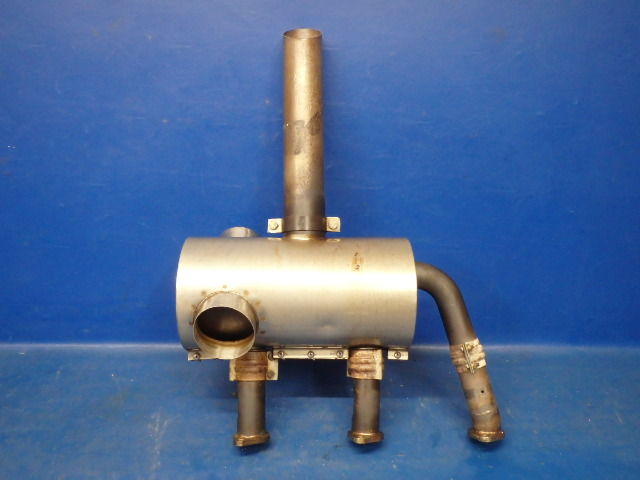 0550176-56 Cessna - Exhaust Stack-RH