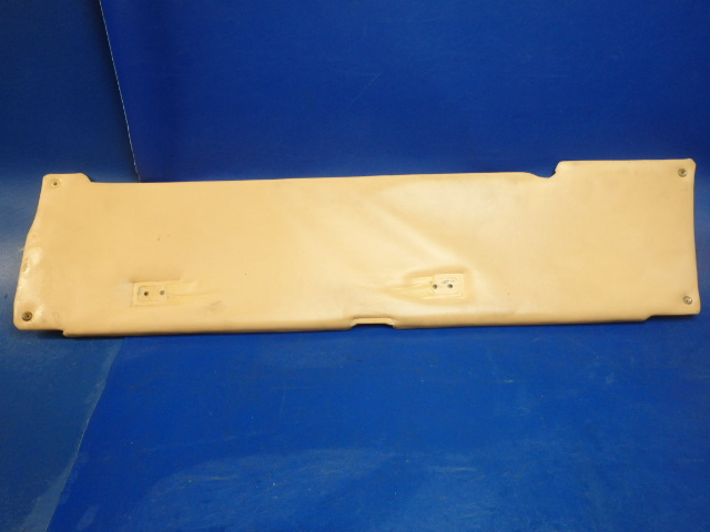 2415004-11 Cessna - TRIM PANEL UPPER RH