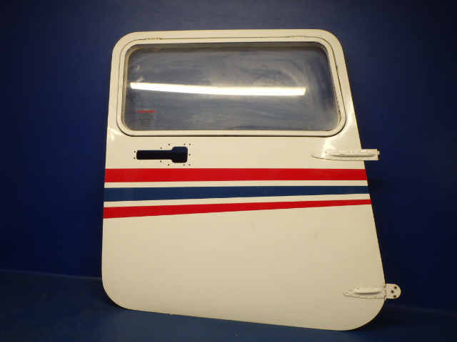 0517001-26 Cessna - Structure-RH Cabin Door(Less Latch &amp; Lock) Openable Window (See Details)
