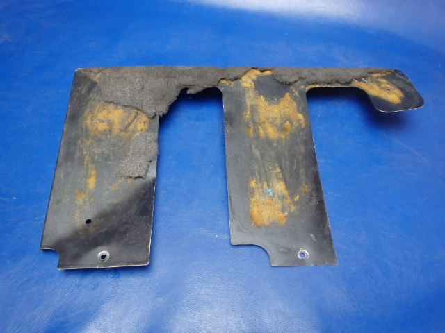 2413048-1 Cessna - SHIELD - RUDDER PEDAL BAR RH SHIELD COVER
