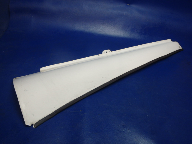 0530010-5 Cessna - Fairing-Stabilizer Upper LH (One screw hole damaged - See photos)