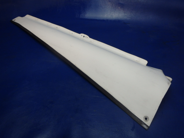 0530010-6 Cessna - Fairing-Stabilizer Upper RH( SEE DETAILS)