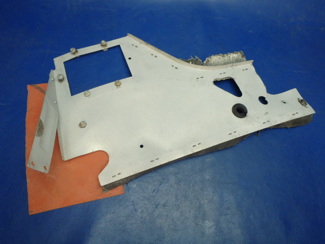 1557129-14 Cessna - Baffle-Accessory Compartment LH