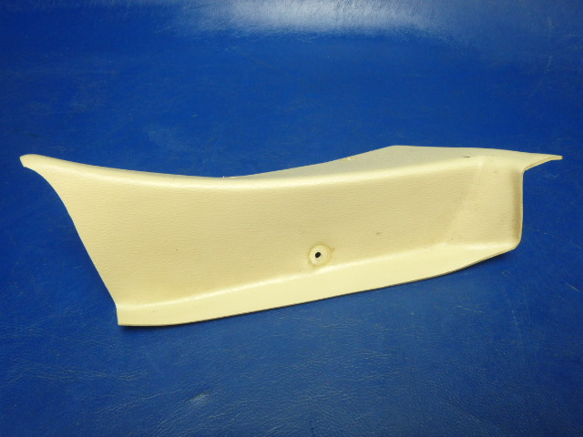 67312-00 Piper - COVER - Sta. 156 right