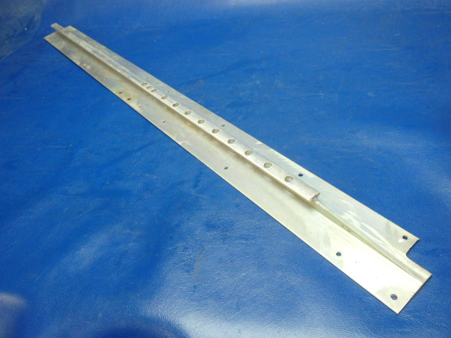0511243-6 Cessna - Seat Rail-Outboard RH