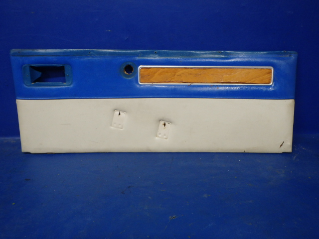 25510-00 Piper - PANEL - Door lower