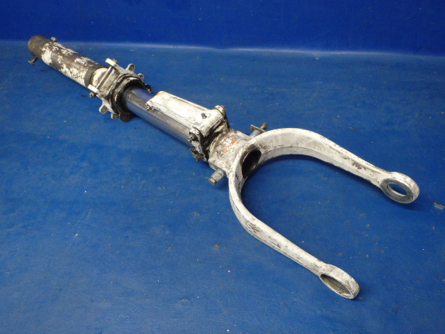 0743600-200 Cessna - SHOCK STRUT. ASSEMBLY-NOSE GEAR (SEE DETAILS)