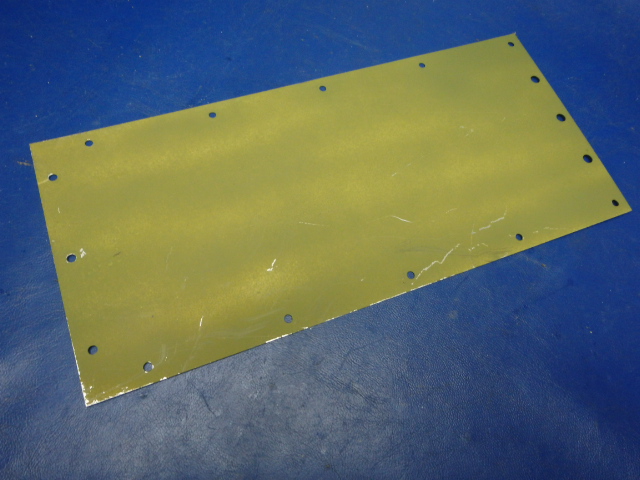 63287-00 Piper - PLATE - Tunnel top center rear