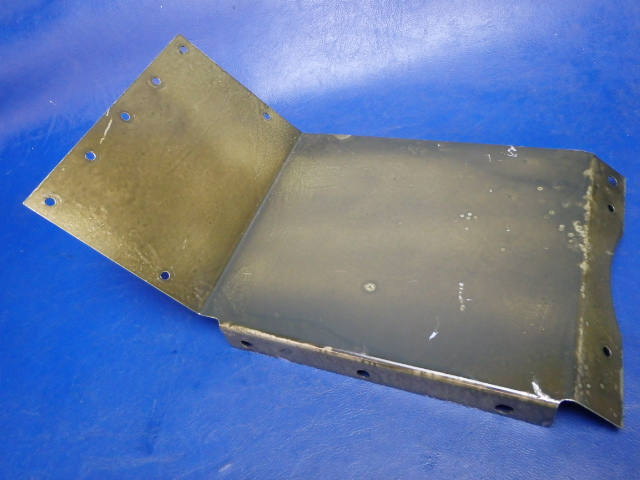63288-00 Piper - PLATE - Tunnel top center front