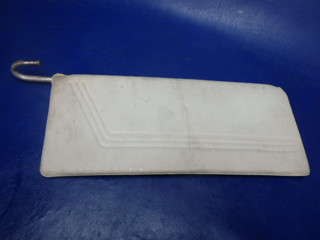 0700122-13 Cessna - Sun Visor LH