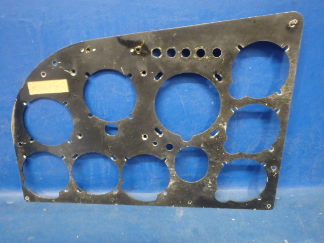 0713621-3 Cessna - Panel-Shock Mounted Instrument