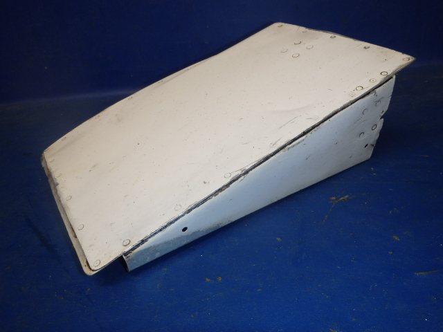 0752609-200 Cessna - Door-Cowl Flap LH