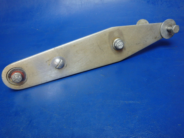0760675-1 Cessna - Bellcrank-Elevator Rear
