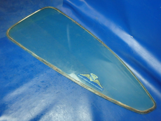 0711675-13 Cessna - Window-LH Side(Tinted Green)