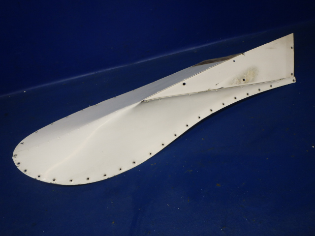 0512153-8 Cessna - Fillet-Wing RH