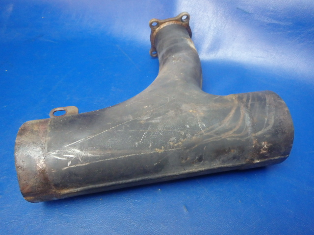 0850600-155 Cessna - Riser-Center RH