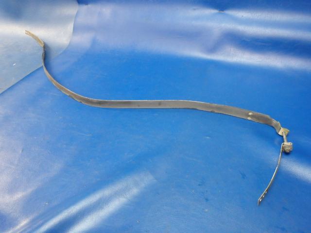 SET Cessna - Strap-Fuel Tank(Complete) w/Spacer