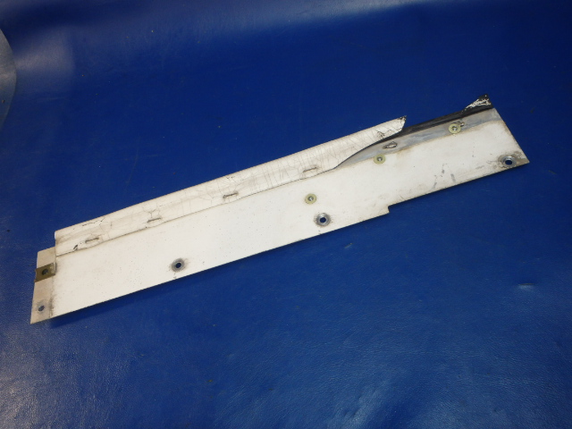 67723-01 Piper - Plate-Aft Wing Access Right