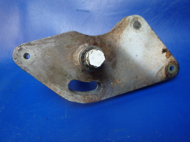 0523223-1 Cessna - Bellcrank-RH Aileron