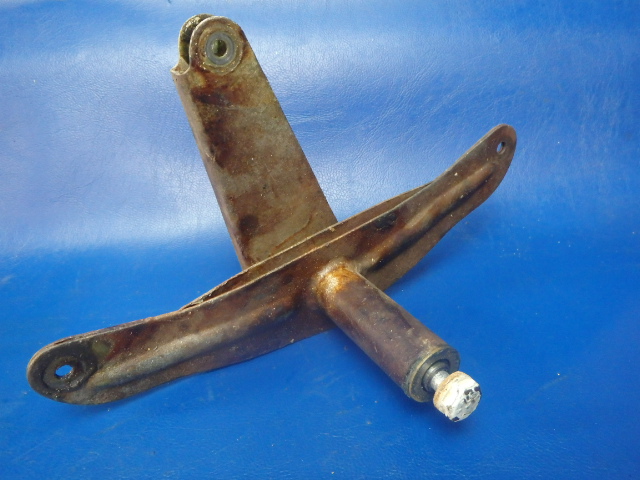 0523535-1 Cessna - Bellcrank-RH Flap