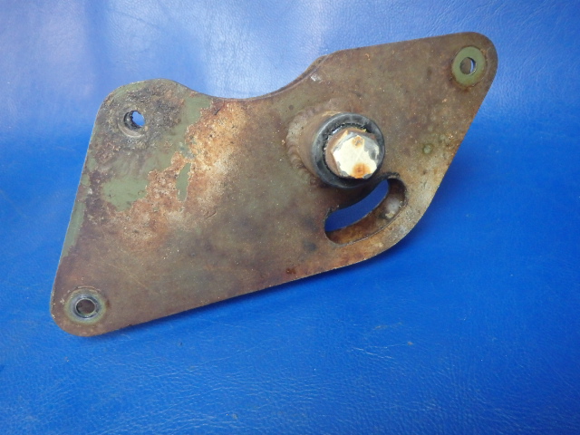 0523223-1 Cessna - BELLCRANK AILERON LH