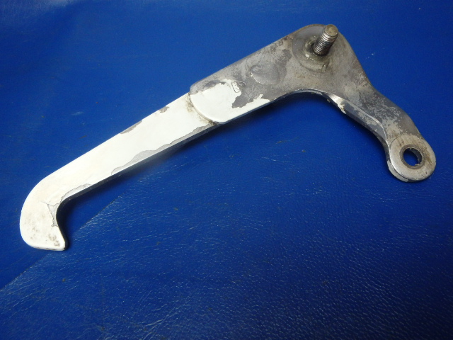 5041023-6 Cessna - Hook-LH Main Gear Up Lock Fwd