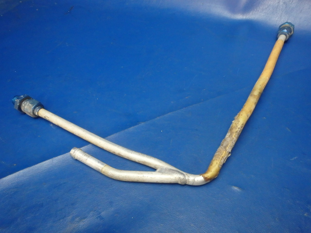 0556020-2 Cessna - LINE-FUEL RH UNION TO UNION (See details)