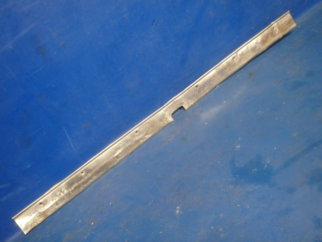 0811748-1 Cessna - Plate-Baggage Door scuff(Used w/ Large Bagge Door)