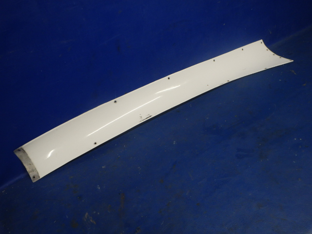 0800056-7 Cessna - Fillet-Center Upper LH