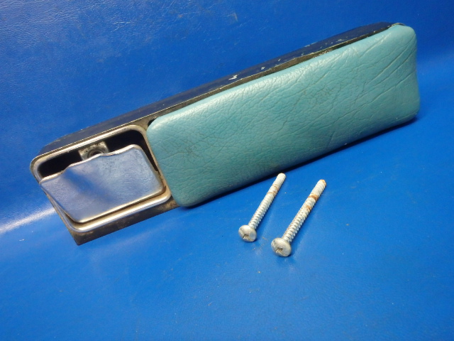 66710-16 Piper - HOUSING ASSEMBLY - Armrest LH