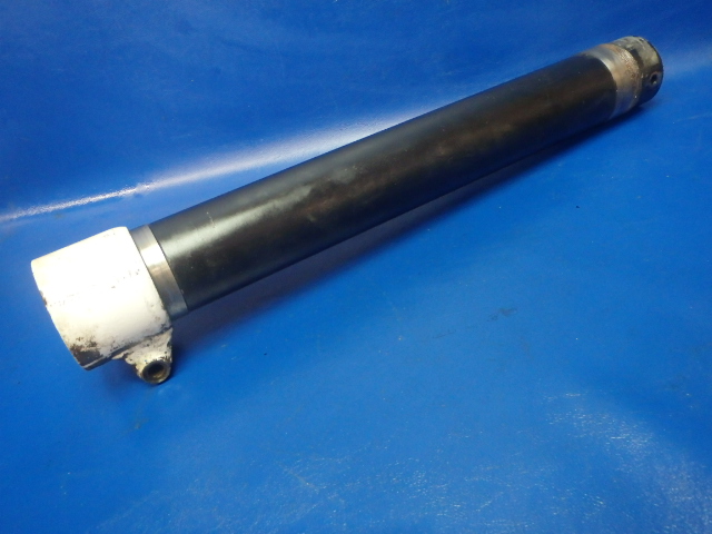 65888-00 Piper - Tube-Nose Gear Outer Upper