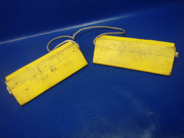 NPN Unknown - Wooden Wheel Chocks