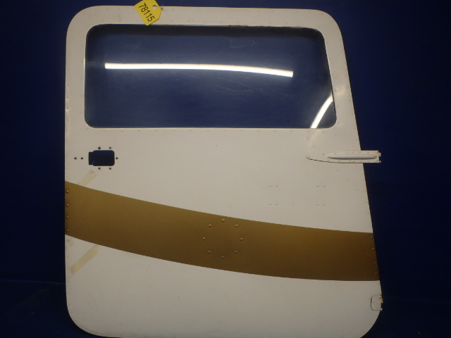 NPN Cessna - RH CABIN DOOR