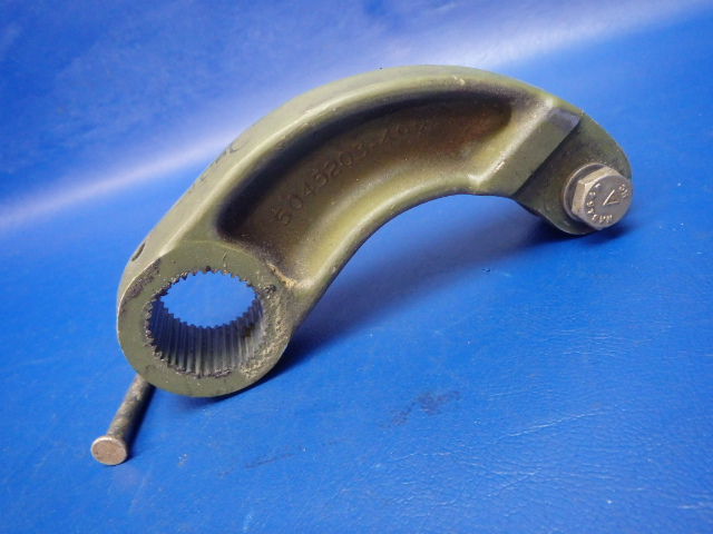 5045203-2 Cessna - BELLCRANK LANDING GEAR