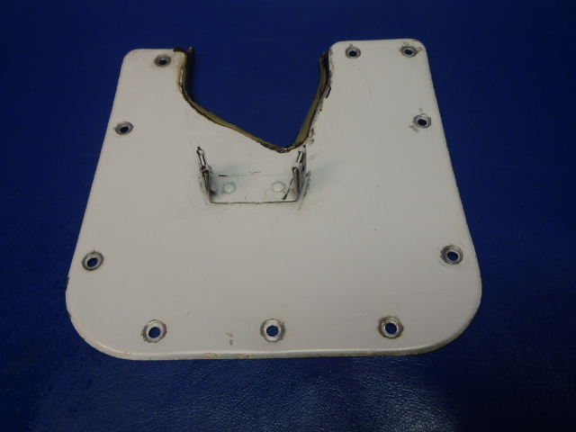 65688-00 Piper - Plate-Fairing Left
