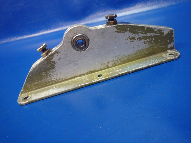 62645-04 Piper - Fitting-Stabilator Attachment