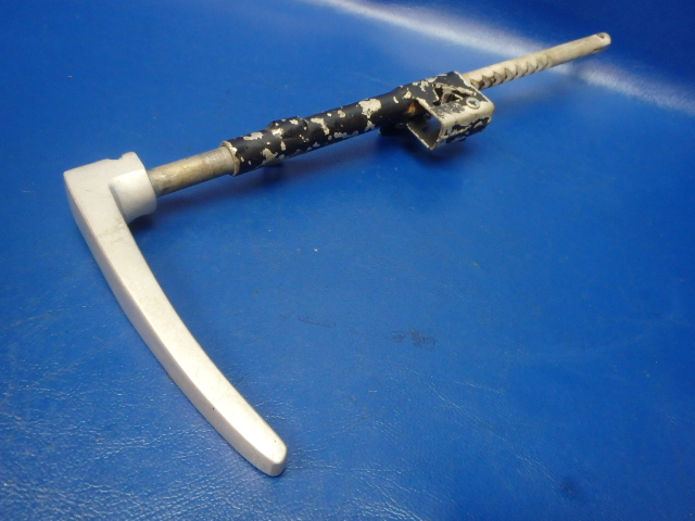 NPN Cessna - PARKING BRAKE HANDLE