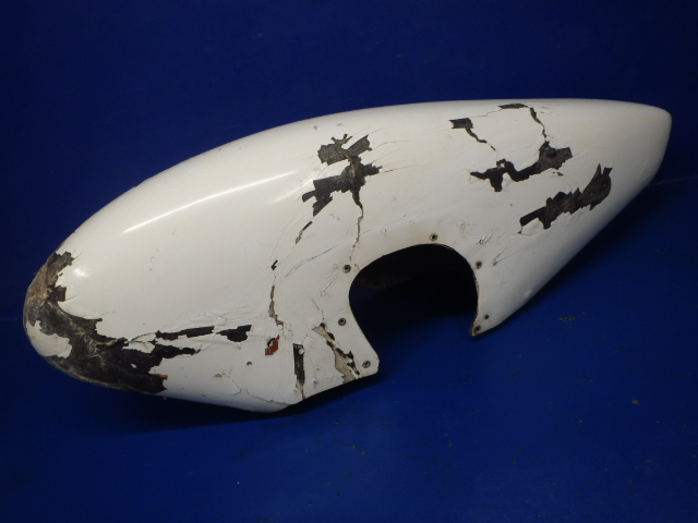 0742410-4 Cessna - FAIRING-WHEEL PANT RH (Fiber glass) (See photos)