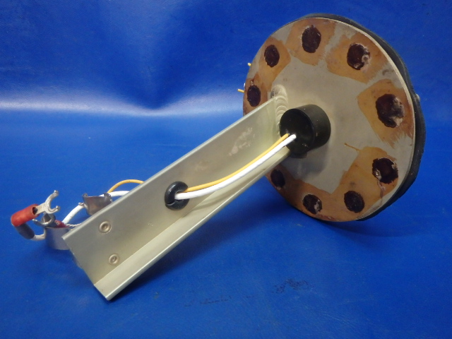 9910082-9 Cessna - Bracket - Mid Auxiliary RH