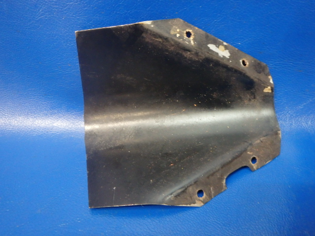50042-00 Piper - Cover-Aileron Pulley Housing