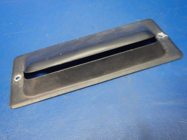 65318-00 Piper - OUTLET - Defroster air