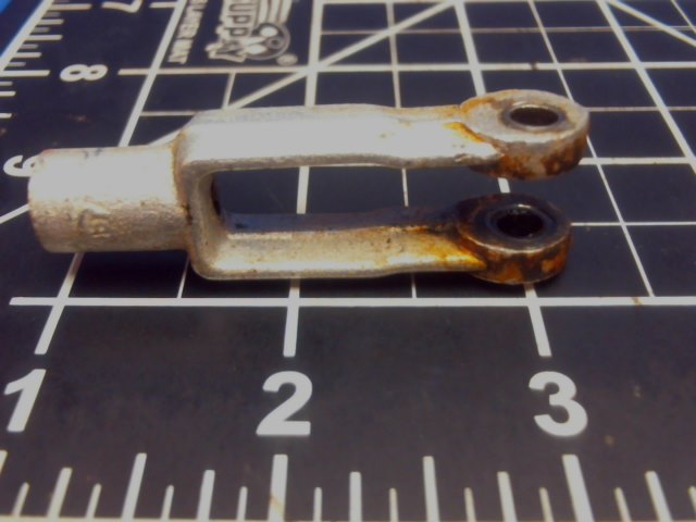 554 687 Piper - Clevis-Rod End (MS35812-2)