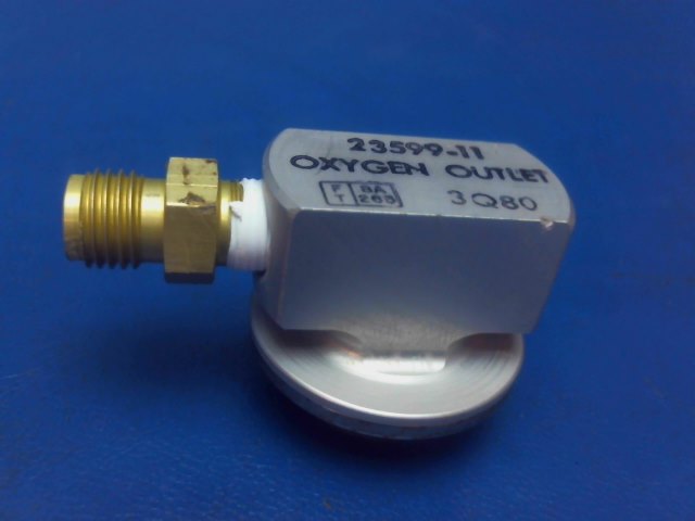 23599-11 Piper - Oxygen Outlet