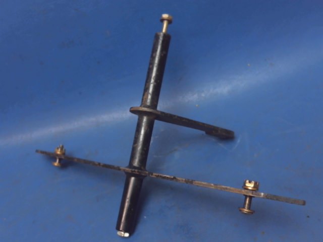 37290-00 Piper - Bellcrank-LH Aileron