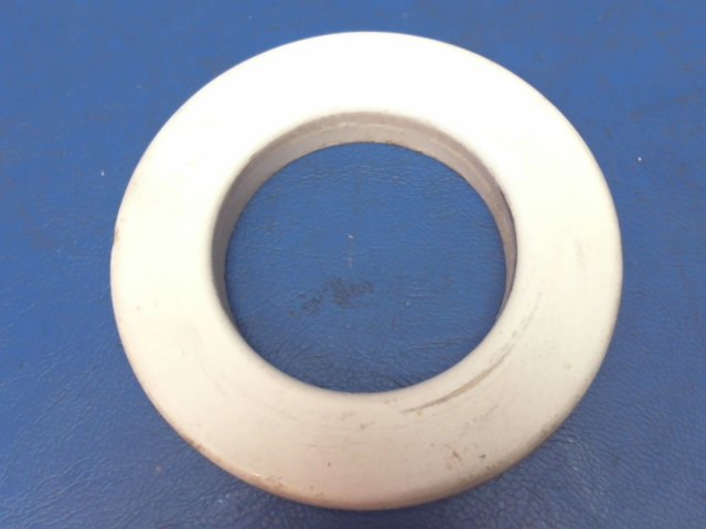 0415023-1 Cessna - ESCUTCHEON