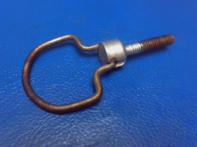 487 629 Piper - Stud-Coat Hanger (KM894-1A)