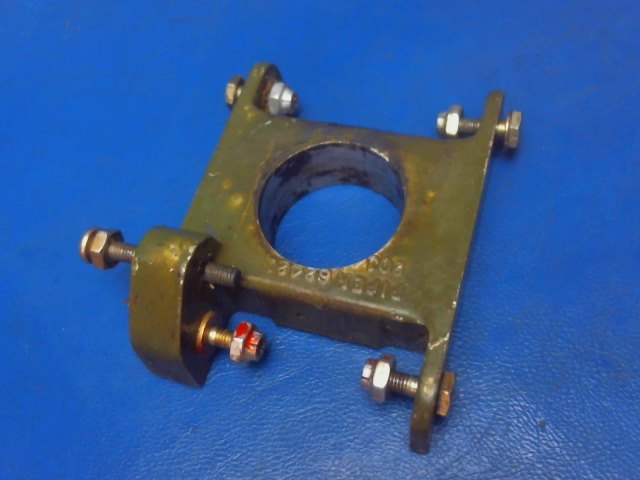62421-00 Piper - Fitting-LH Flap Torque Tube