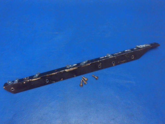 0513517-2 Cessna - Stiffener-RH